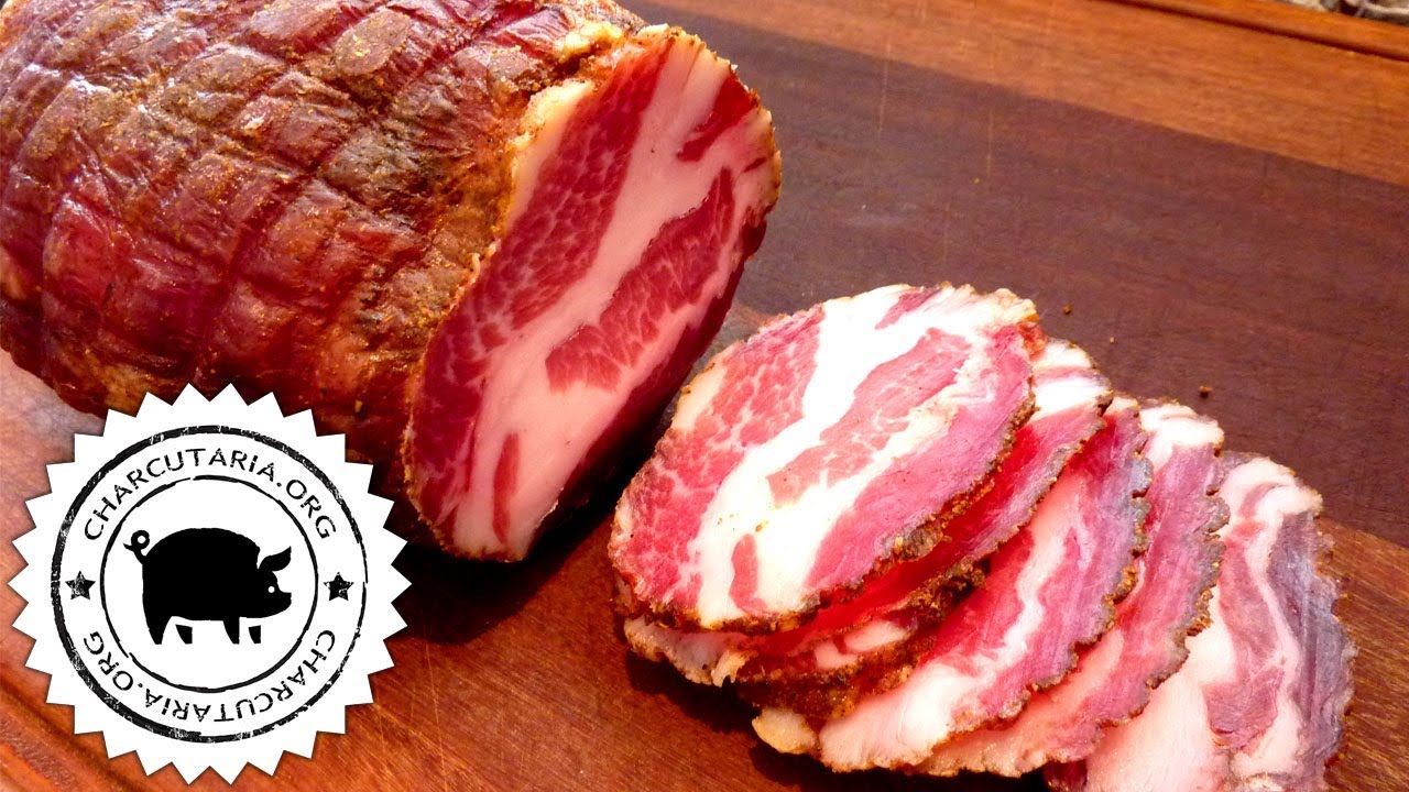 Capocollo - Италья́нский язы́к - ферментированного и высушенного на воздухе мяса
