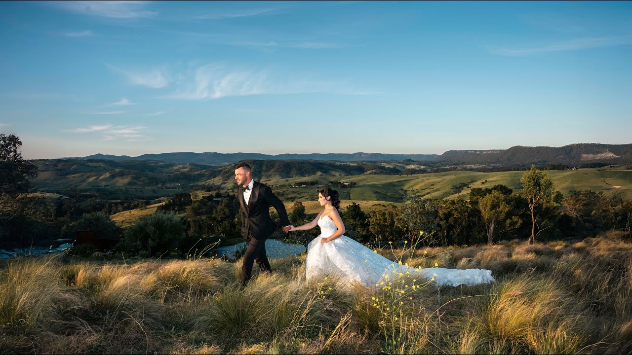 Caitlin & Joel’s Dream Wedding at Blue Mountains | Emotional Vows, Golf Fun & Epic Celebration