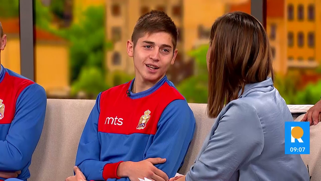 BOKS NAM JE DAO ŠANSU DA USPEMO U ŽIVOTU! Aličić, Ametović i Memić su mlade snage srpskog boksa