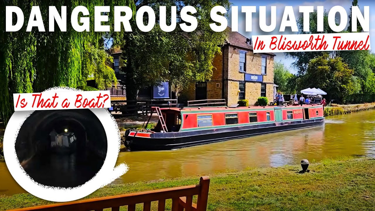 A VERY DANGEROUS SITUATION IN BLISWORTH TUNNEL! As Our Journey Continues in NB Majestic - 577