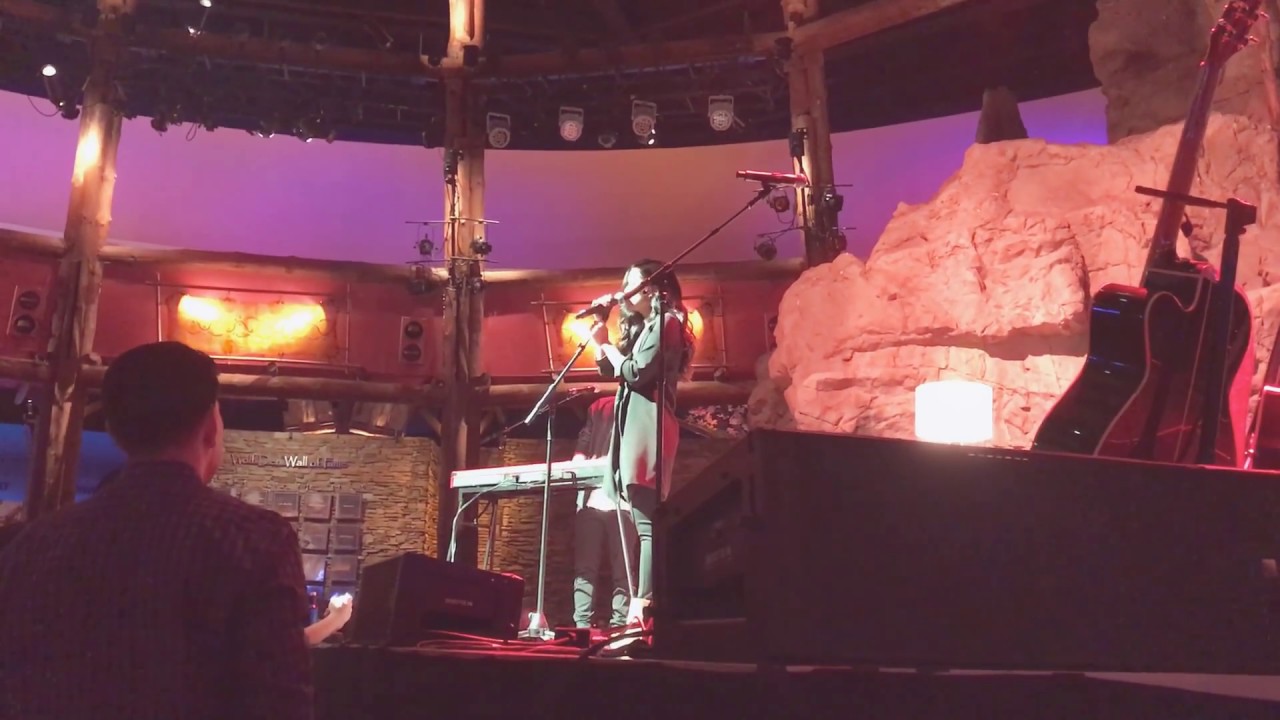 Us the Duo - How Deep Is Your Love (1977) x How Deep Is Your Love (2015) Mashup Live