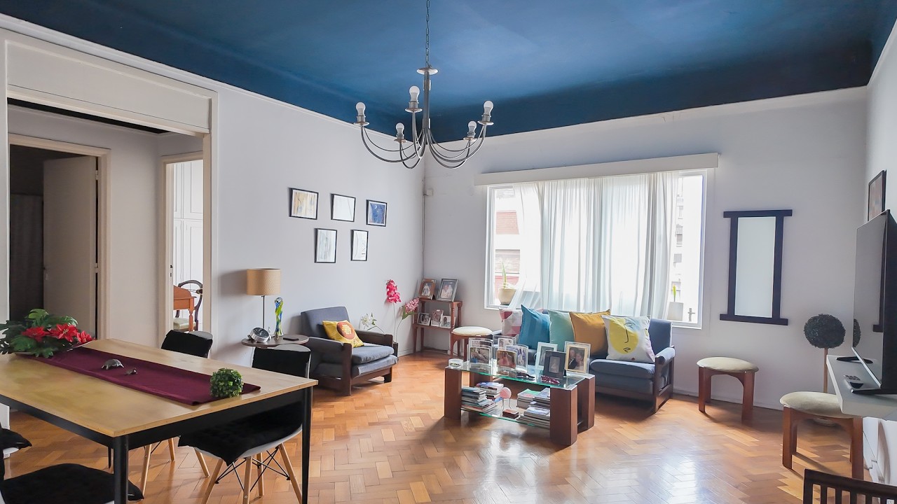 EXCELENTE DEPARTAMENTO SEMIPISO TRES AMBIENTES   BAULERA EN RECOLETA