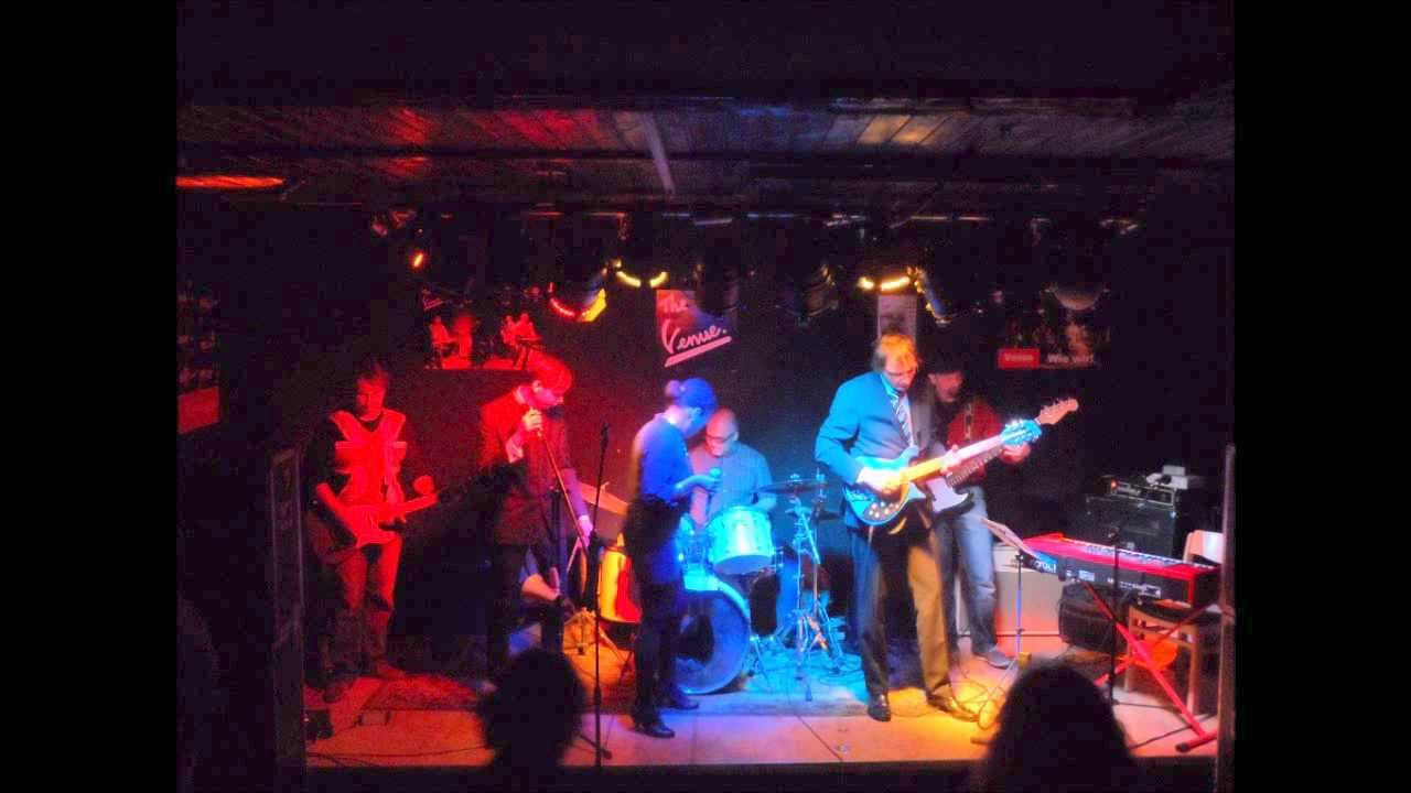 First cut is the deepest - The Venue (live 11.10.2013)