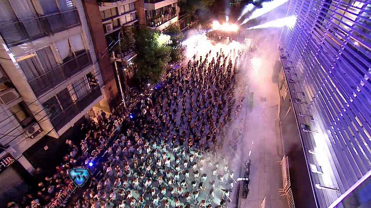 &iexcl;Tremendo show! La apertura de la gran final de Bailando 2016