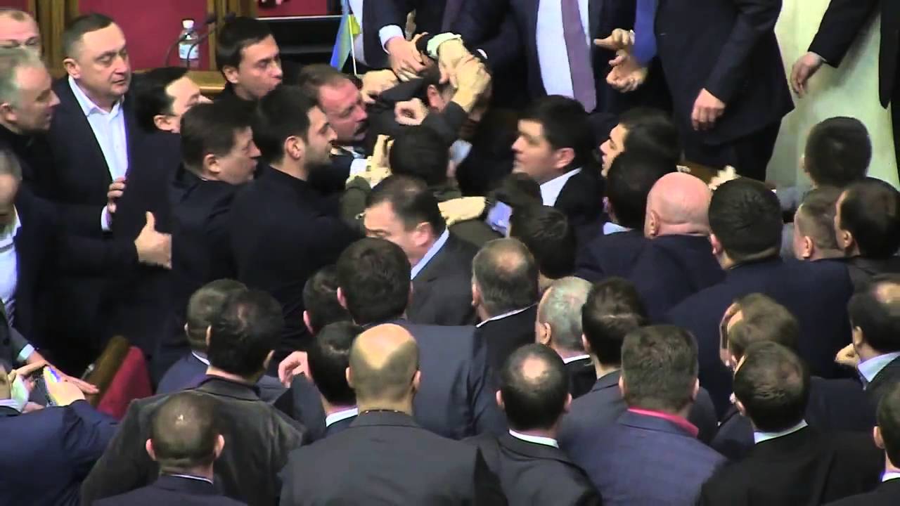 Яценюк vs Барна  мордобой! Ukrainian Deputy Attacks prime minister As Brawl Breaks Out In Parliament