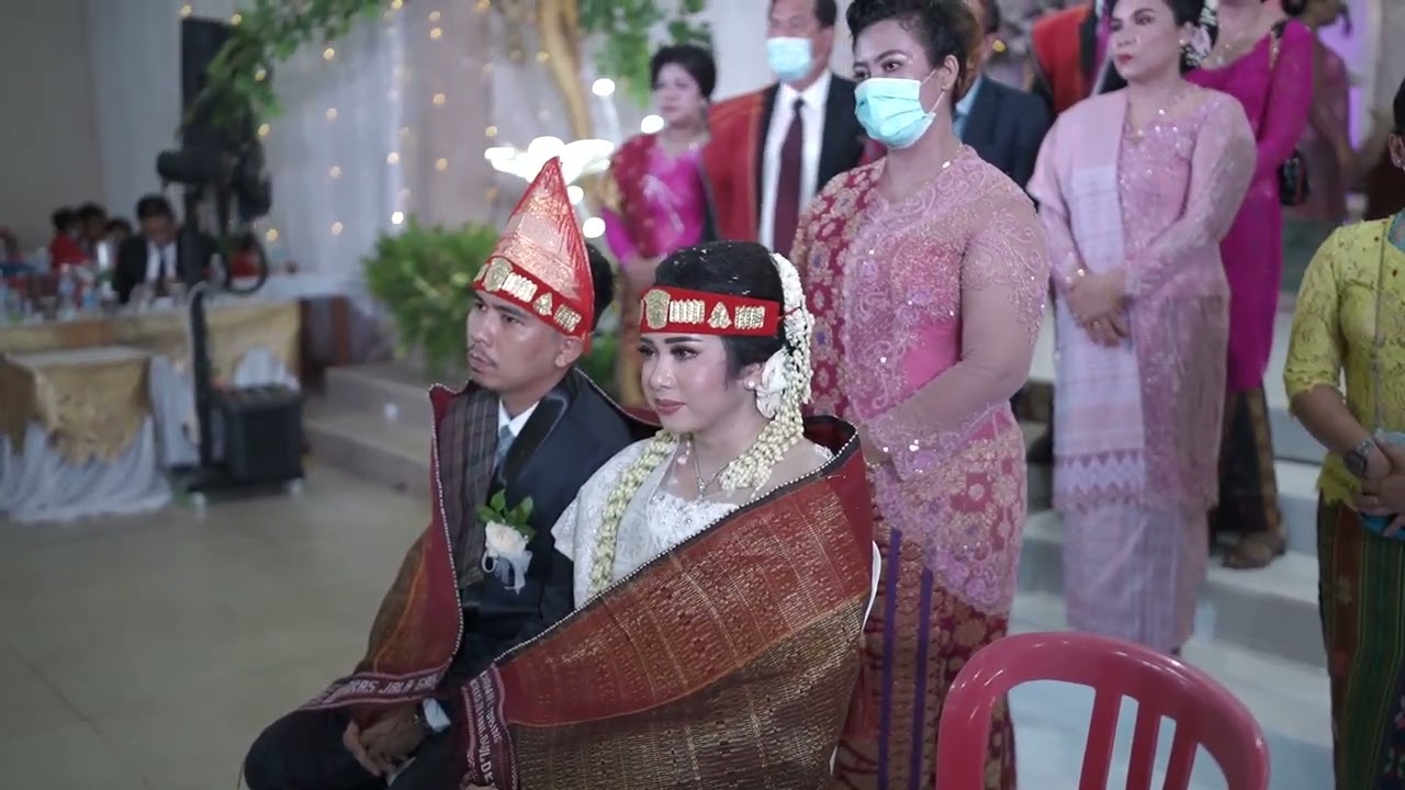 ULAON UNJUK DANIEL TOBING & FANI DOLOKSARIBU PART 2