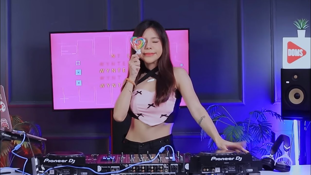 DJ WYNTELLA MIXTAPE 7.0 - INDO BOUNCE EDITION - PACKAGE COLLECTIVE