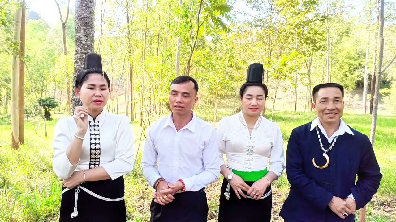 Nhinh chăn tà lày xịn na
