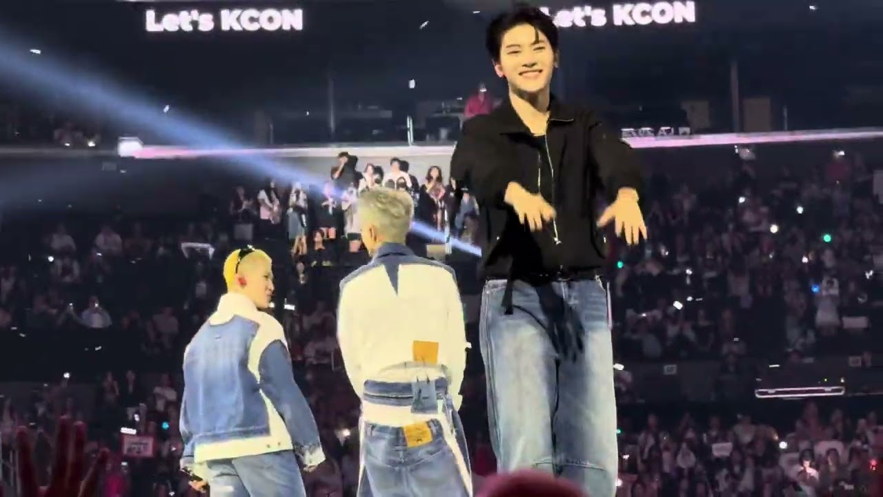 KCON LA 25 Idols wave goodbye I-dle HxW Key MEOVV Riize etc #kcon #kconla2025 #kpop