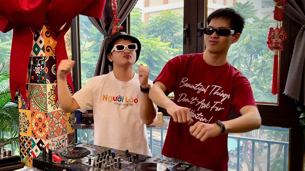 PHONG BIN B2B QRT @baoquanqrt  | NOSTOP NHẠC TẾT 2026 BA MIỀN CĂNG CỰC | Live at QBin Music Studio