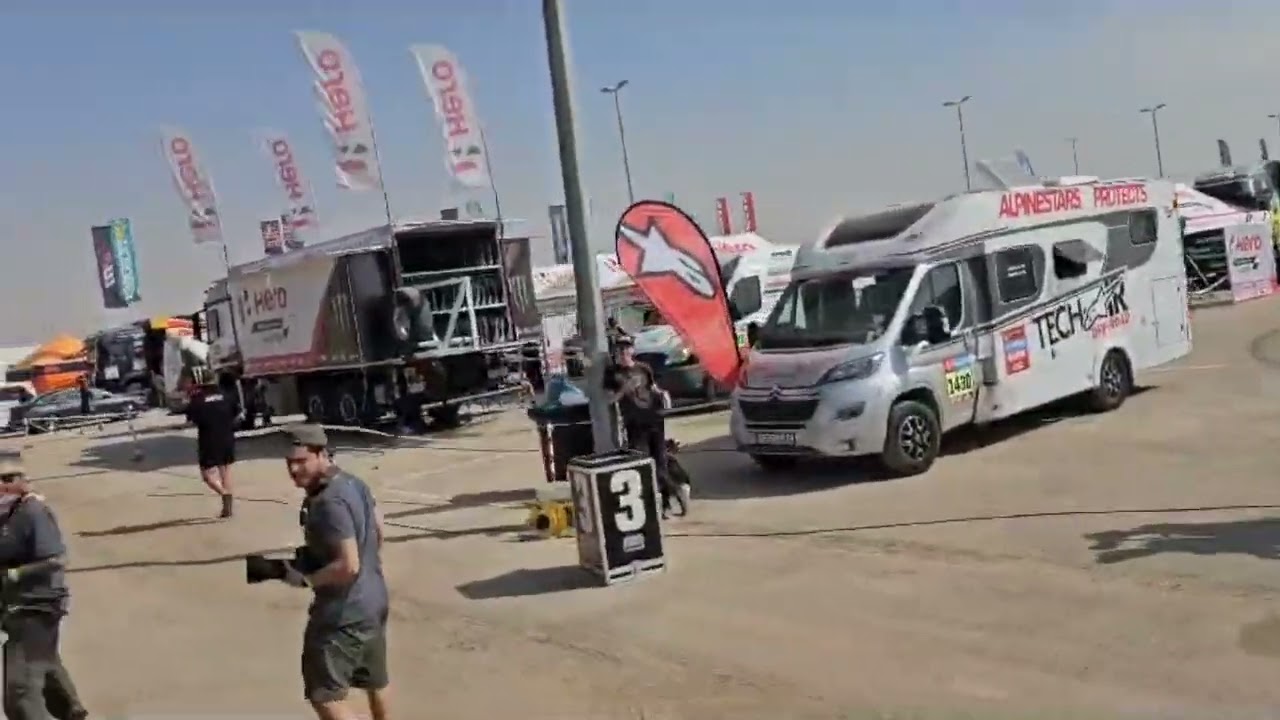 Bonus - pojď se svézt s 2CV po depu, DKR24