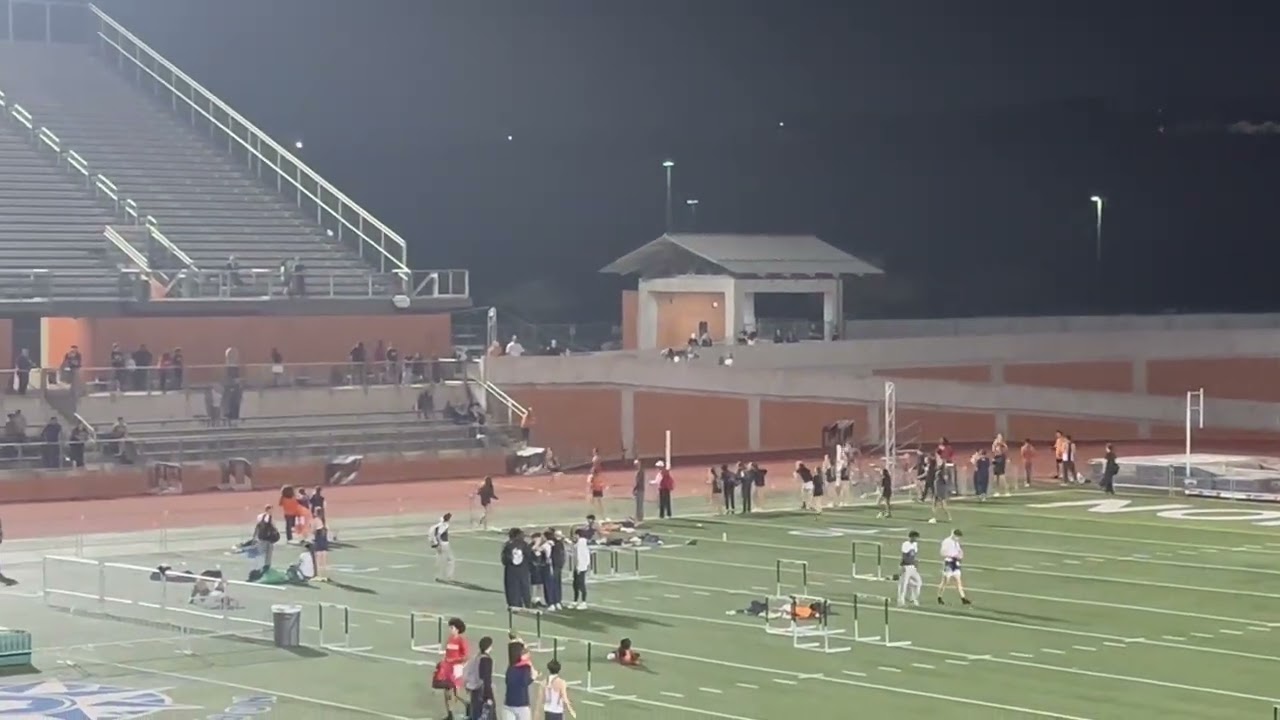 SA Girls Varsity 4x400m NEISD 10