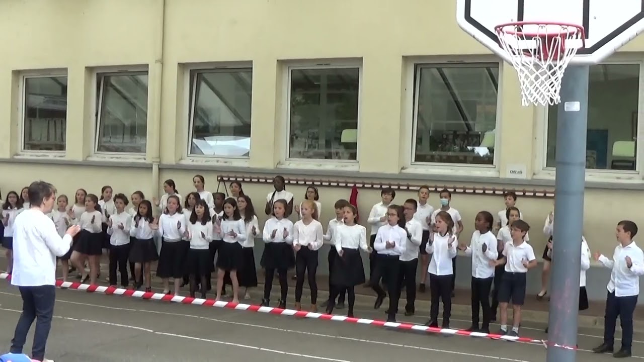 2022 fête école 4 chorale cm1 cham