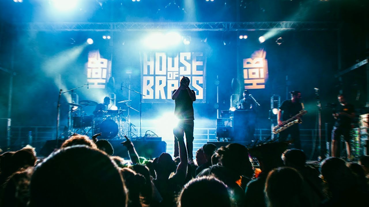 House of Brass - Out of Time (Live at Festif l'Art)