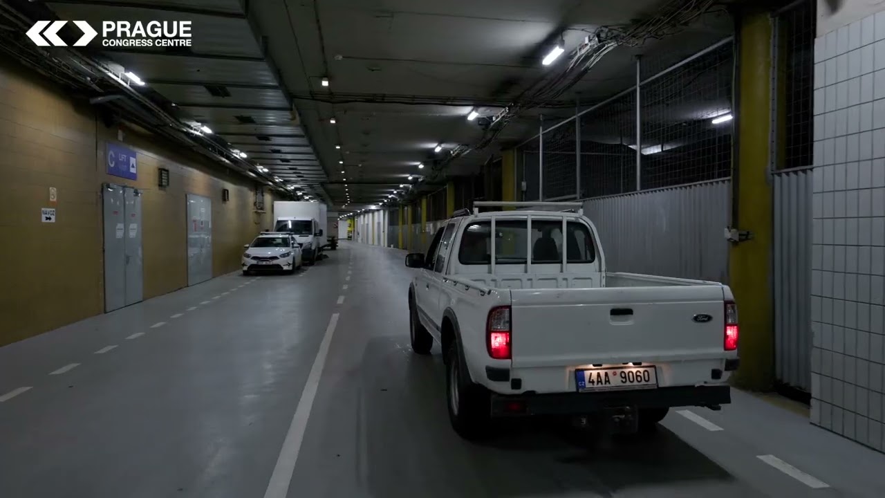 Parking - Návoz techniky, materiálu, dodavatelé