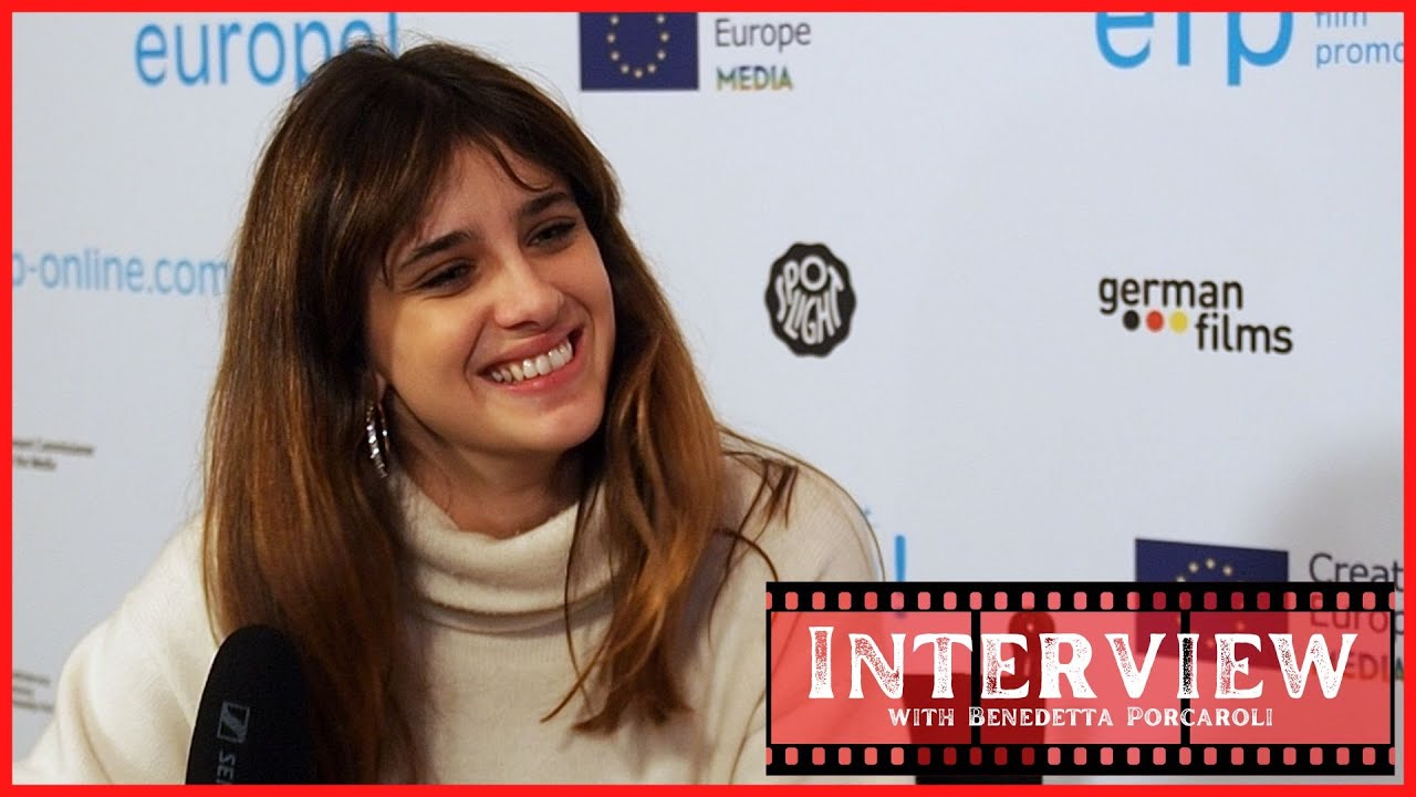 МАЛЫШ: Интервью с Бенедеттой Поркароли о её роли в сериале @Netflix — Звезда Берлинале