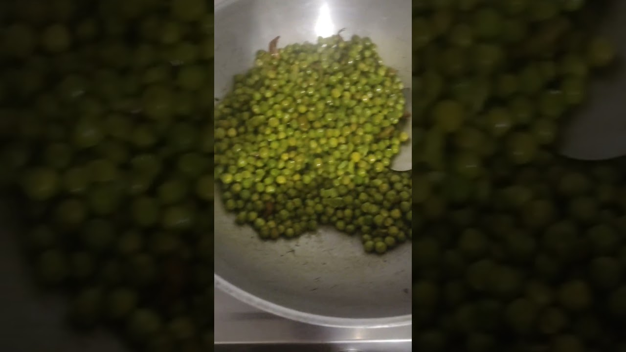 Is Tarah Se matar ka paratha Banakar khaenge to maja a jaega# swadisht matar ka paratha