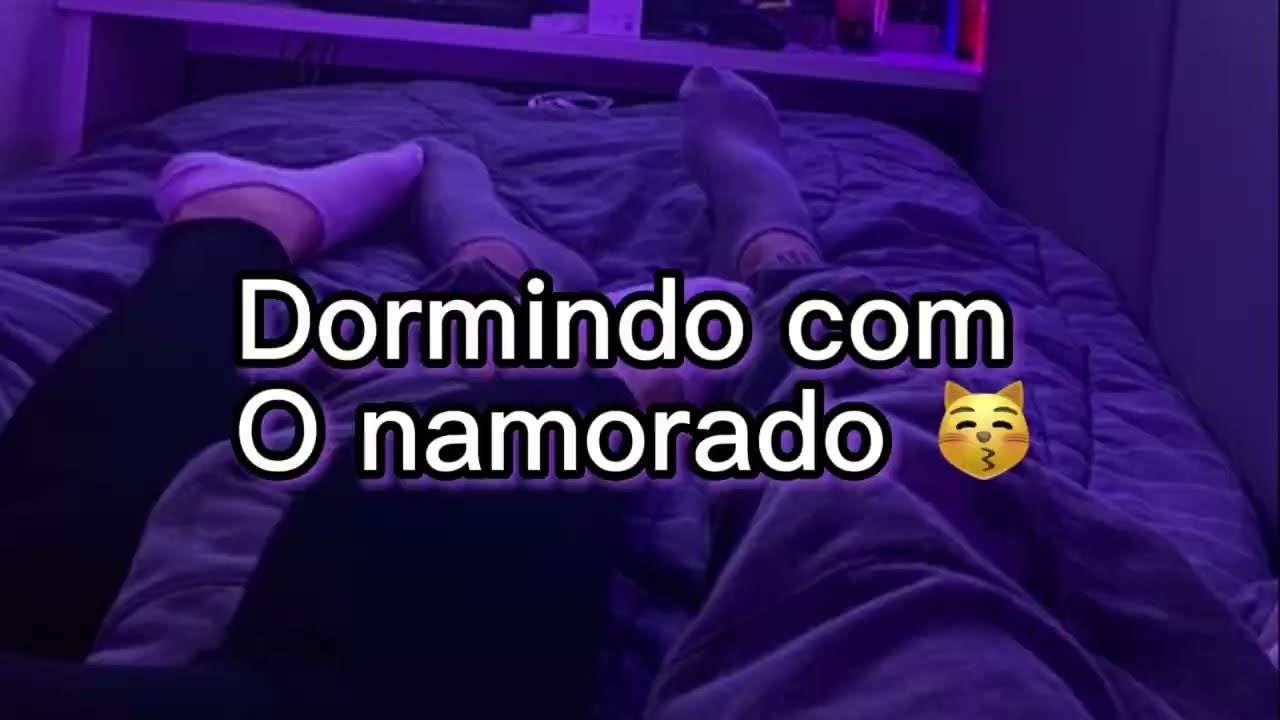 (Asmr namorada) dormindo com vc 😴❤️