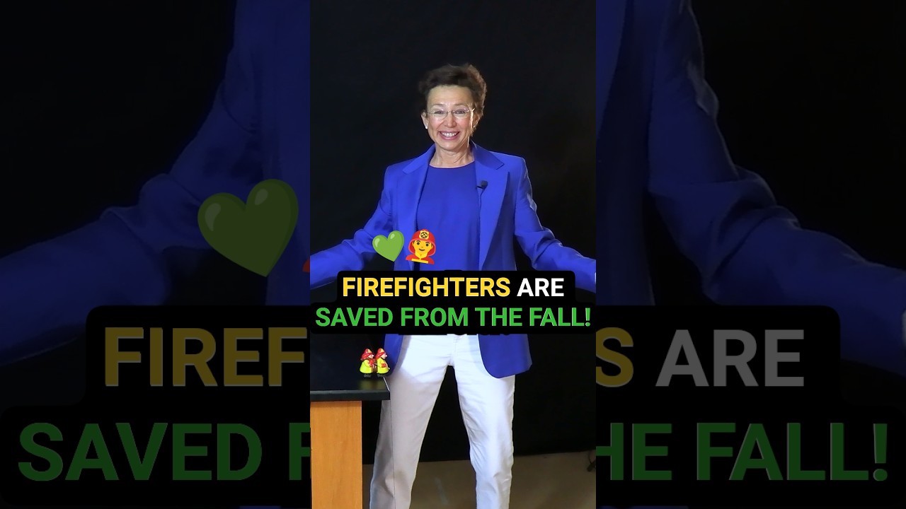 Пожарные спасены от падения! 💚🧑&zwj;🚒 #ДокторТатьяна #шорты #пожарный