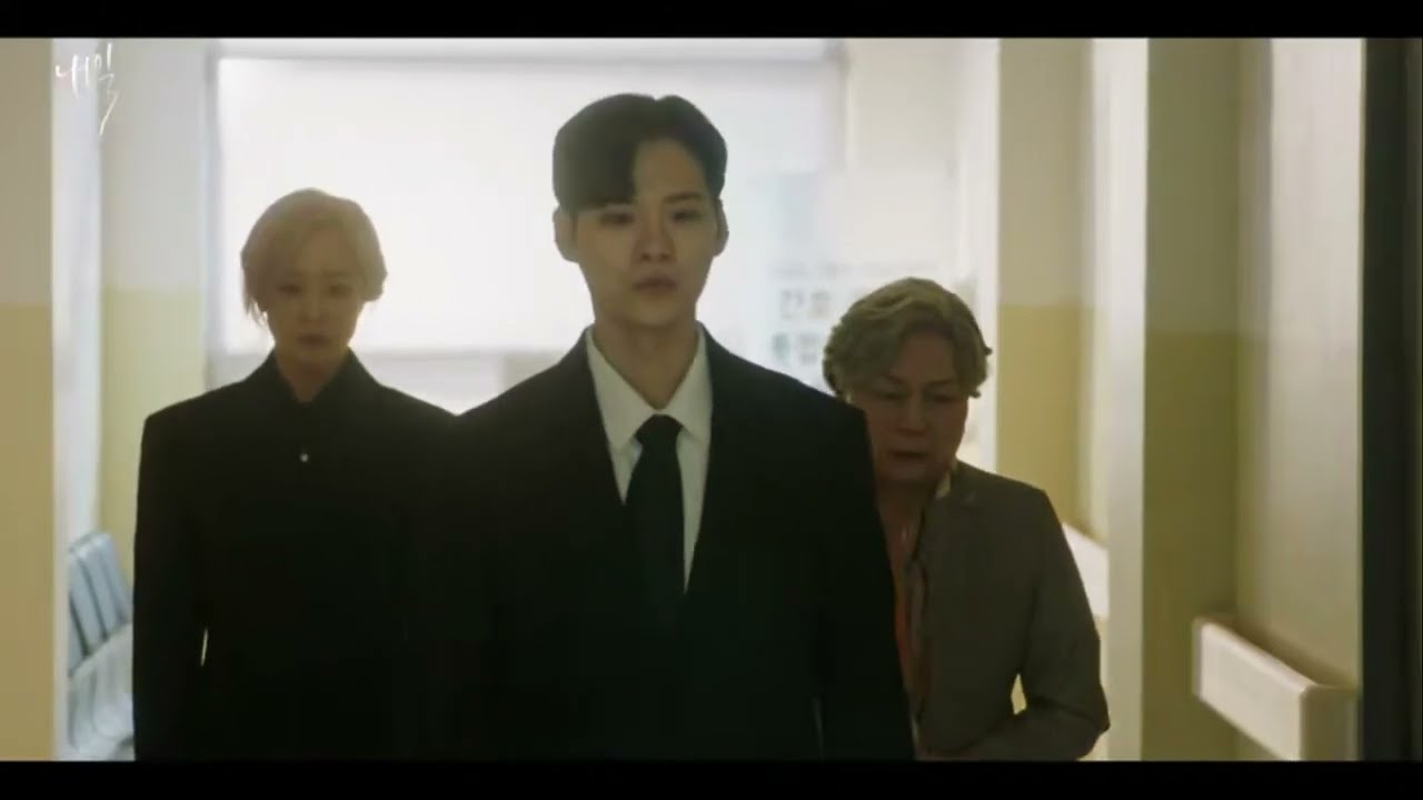 tomorrow episode 13 koo Ryeon and Lim Ryung-Gu woman going to see his friend