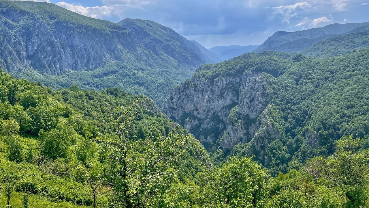 Cheile Prisăcinei din Parcul Național Domogled-Valea Cernei