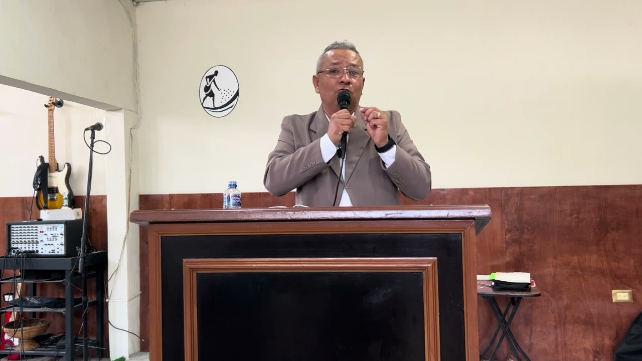 Mensaje a la Iglesia De Tiatira Apocalipsis 2:18-29 