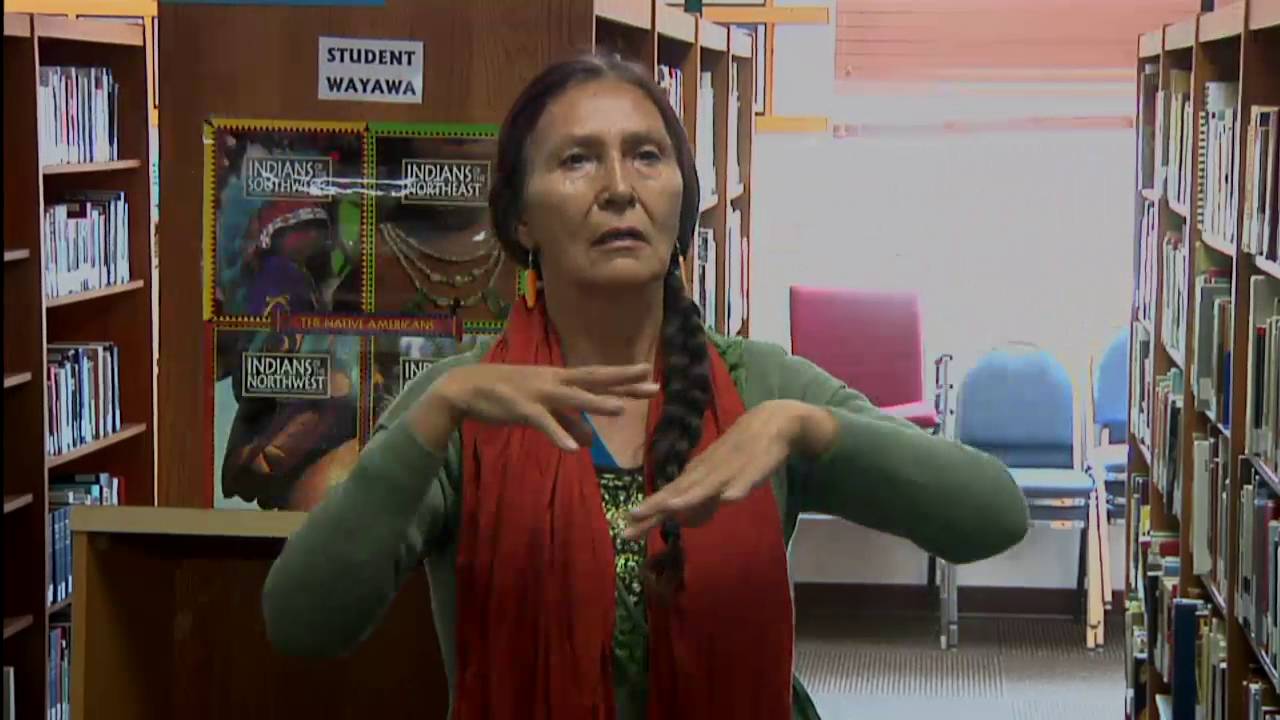 Story Telling with Marcell & Lakota Designs in Beadwork with Leola