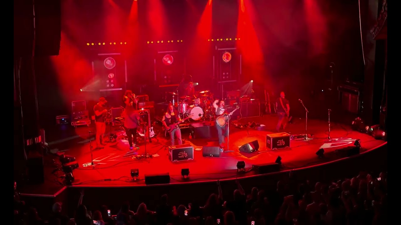 Kip Moore “Live here to Work” live in Manchester