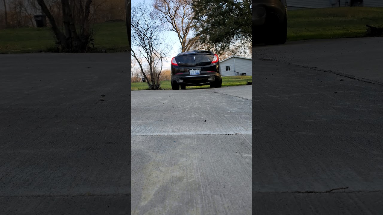 Lincoln MKS EcoBoost Cold Start