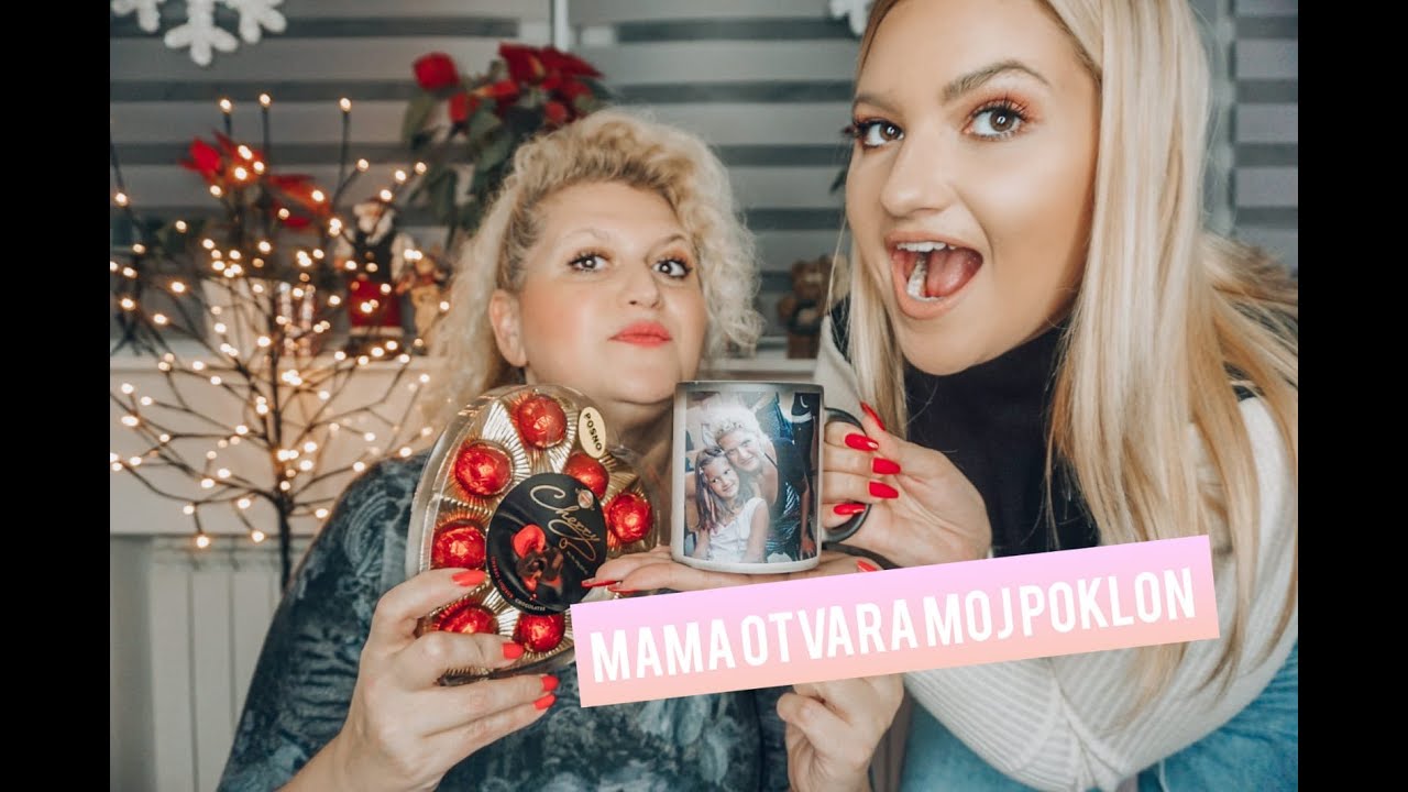 MAMA OTVARA MOJ NOVOGODISNJI POKLON