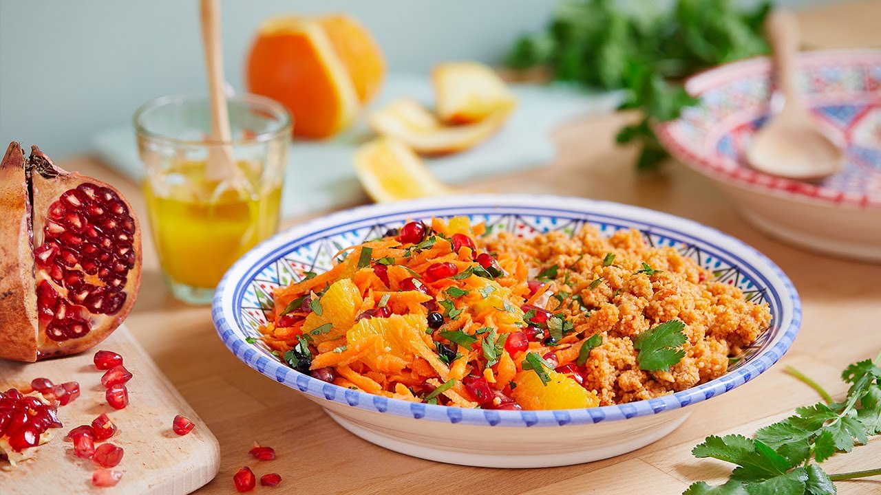 Recette de couscous aux l&eacute;gumes du soleil, salade de crudit&eacute;s, vinaigrette orientale