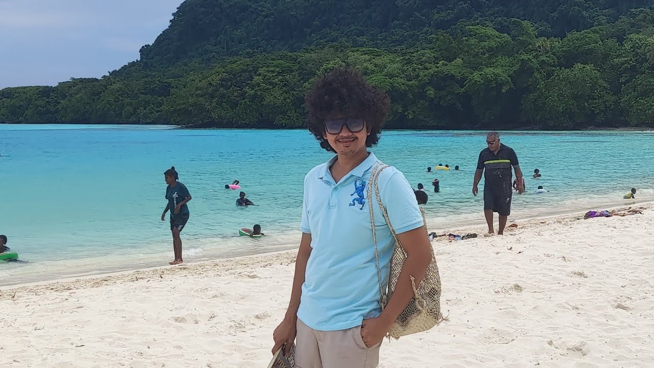 Champange Beach, Espiritu Santo Vanuatu