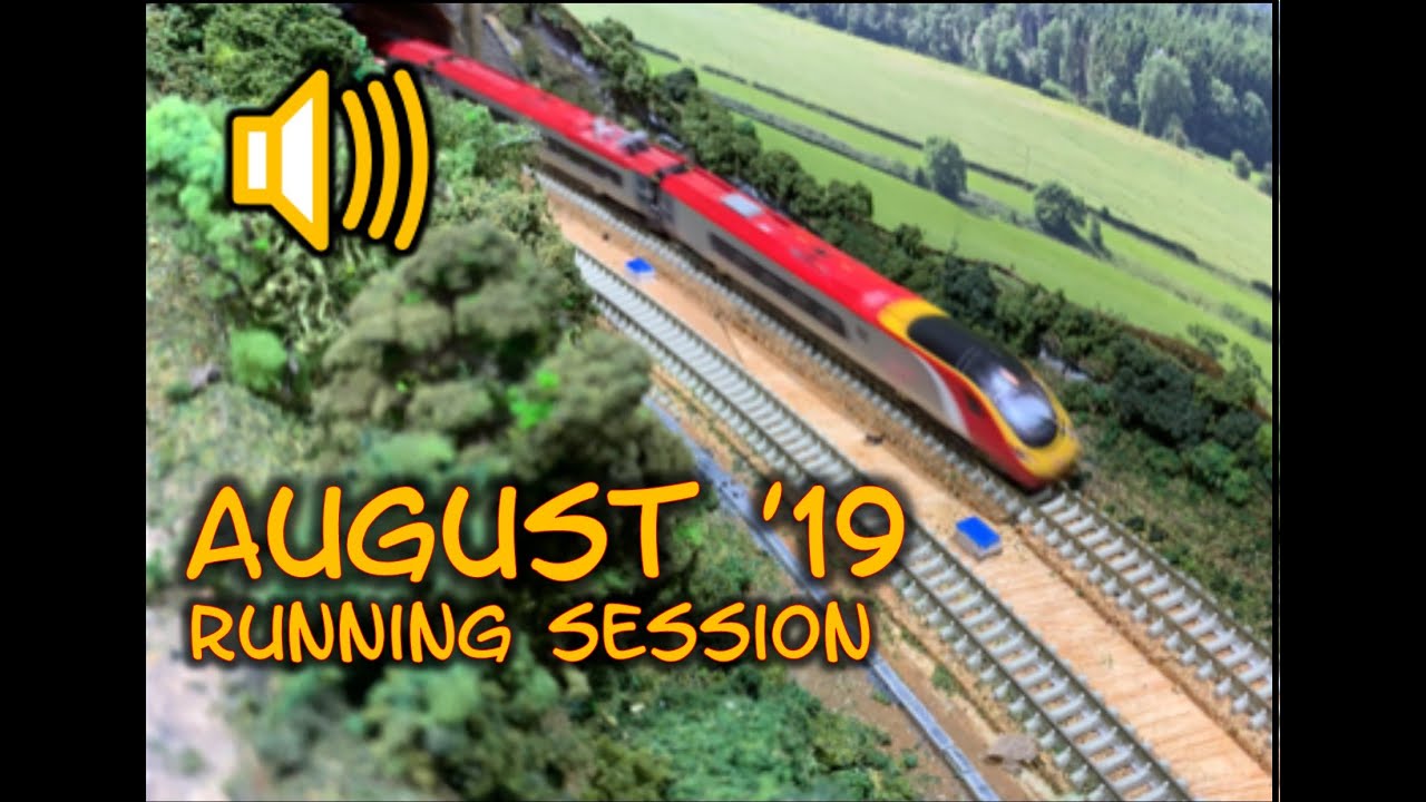 August 19 Running Session (Piccadilly, an N gauge Model Railway)