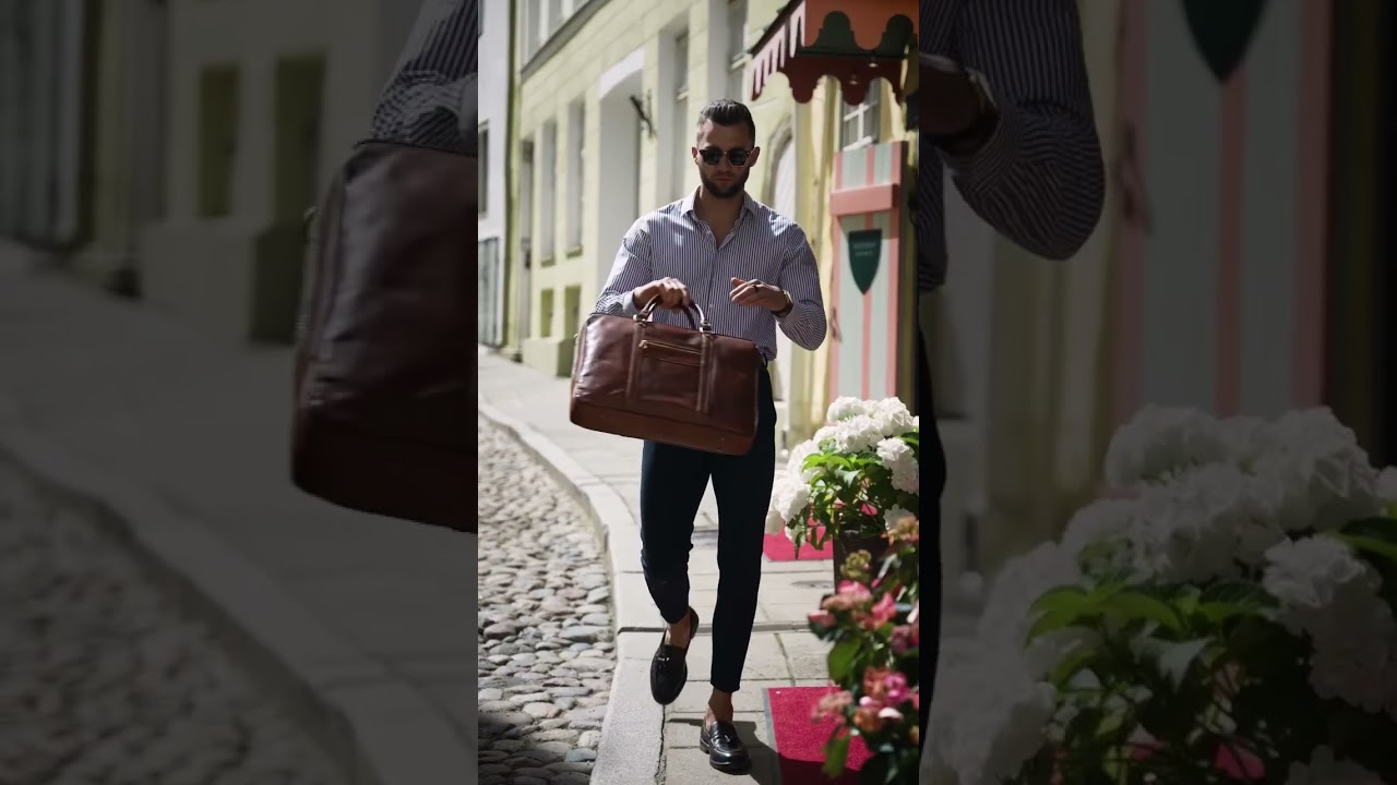 City & City Large leather laptop bags
