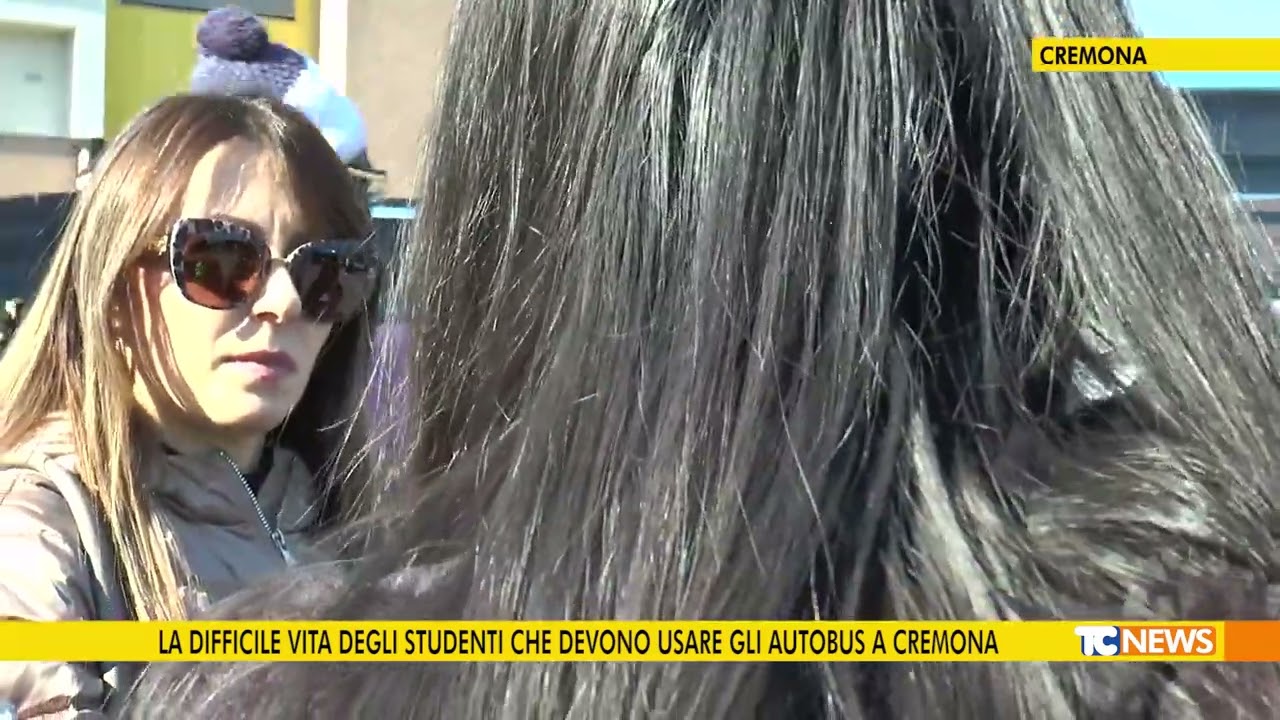 La difficile vita degli studenti che devono usare gli autobus a Cremona