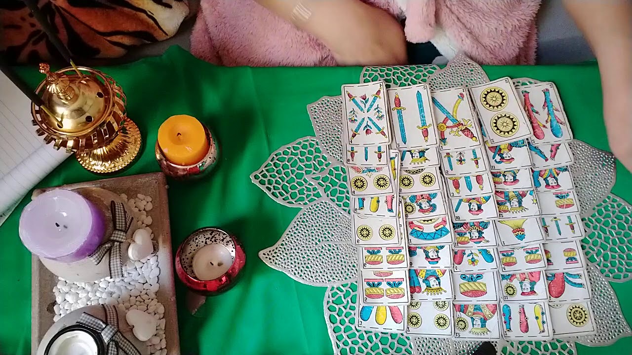 فال اليوم البنت السمراء أو الرجل الأسمر 😘