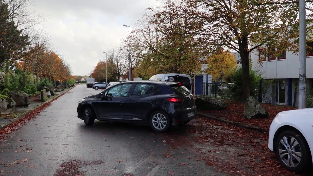 COMMENT FAIRE UN CRÉNEAU ? 🚘