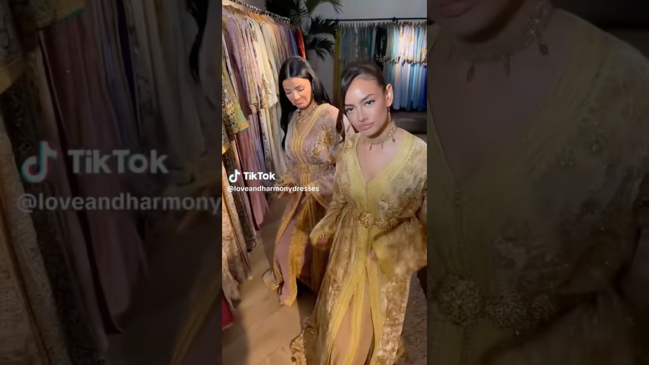 Doing the trend in moroccan dress 🥵✨