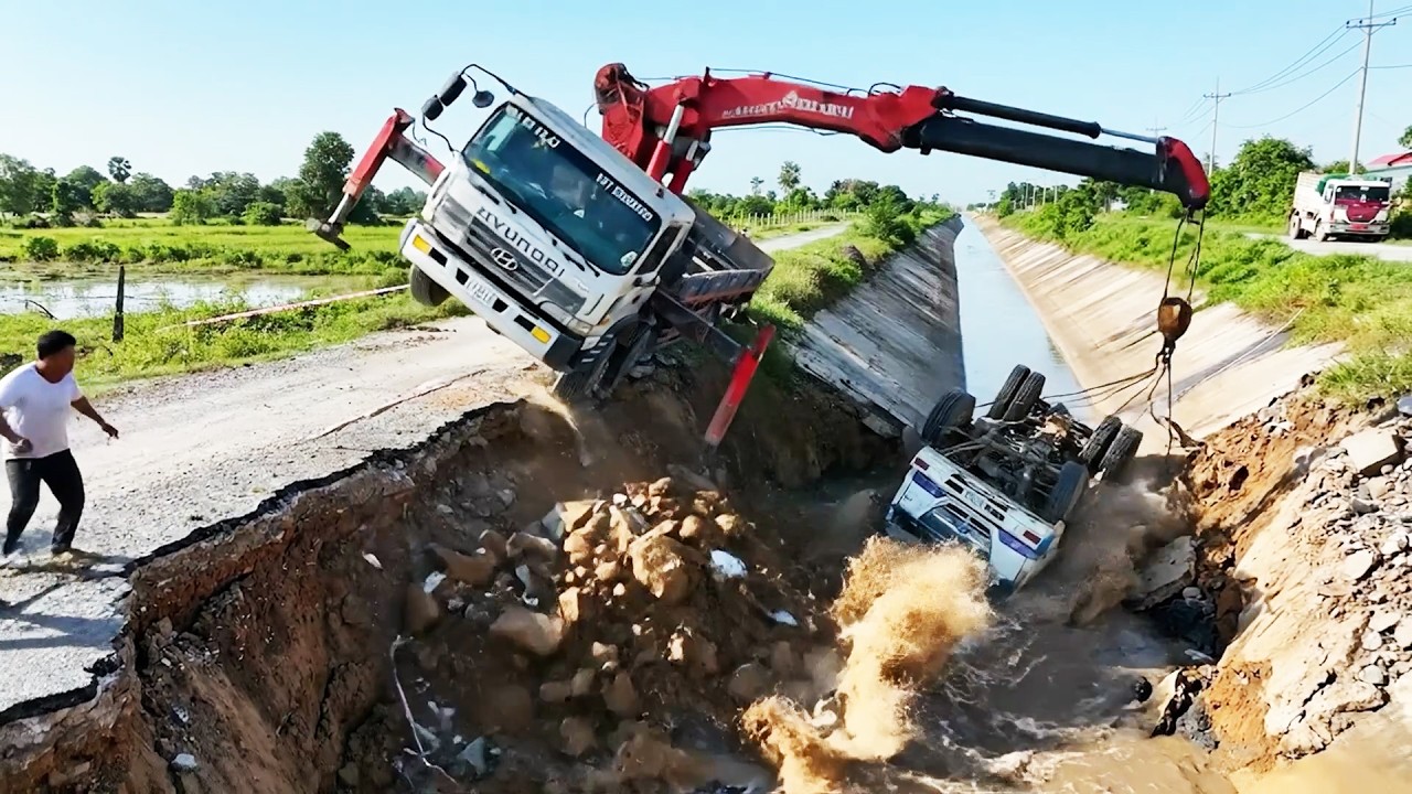 OMG! Overturned Dump Truck Rescue – Massive Crane Truck Recovery Operation