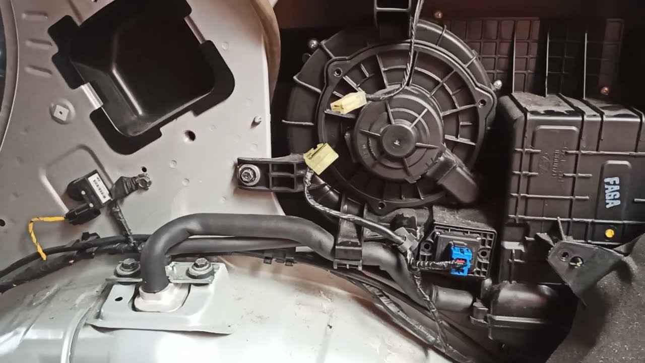 Dica! Sistema de Ar Condicionado e Ar Quente traseiro dos SVU da Hyundai Veracruz Santa Fé e Kia.