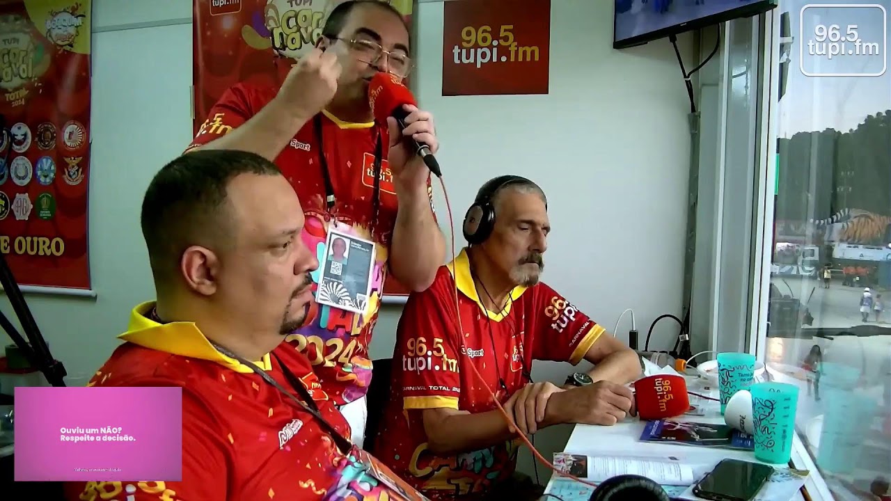 Desfile das Escolas de Samba do Grupo Especial - 11/02/2024 - AO VIVO