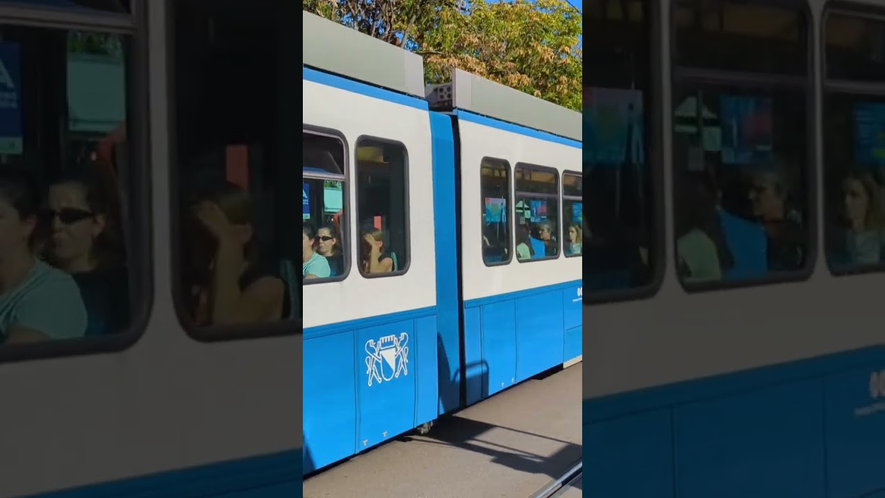 One of the 2 last 1. Gen Tram 2000 in the last day of Service in Zürich