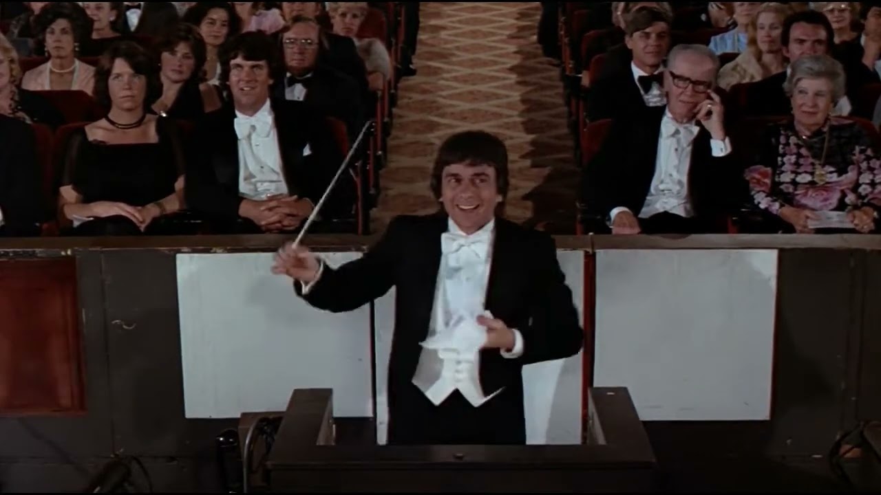 Foul Play 1978 Tony & Gloria race to the Opera