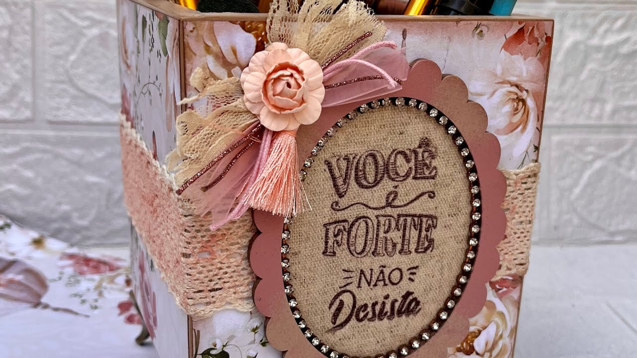 Caixa mdf forrada com papel scrap