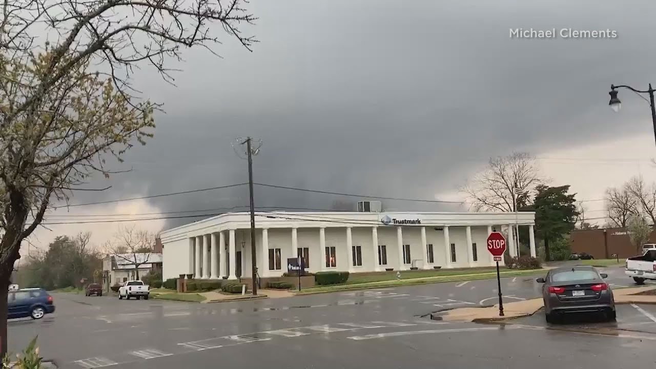 Alabama tornadoes caught on camera: raw video