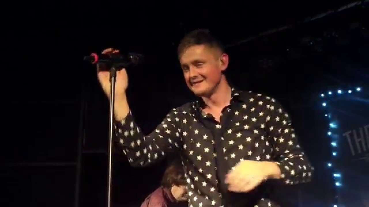 Tom Chaplin & Friends (1) LIVE Dec. 17th 2015 (8 first songs)
