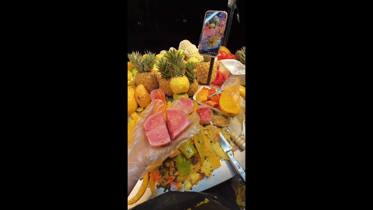 Mainland Chinese street snacks live broadcast