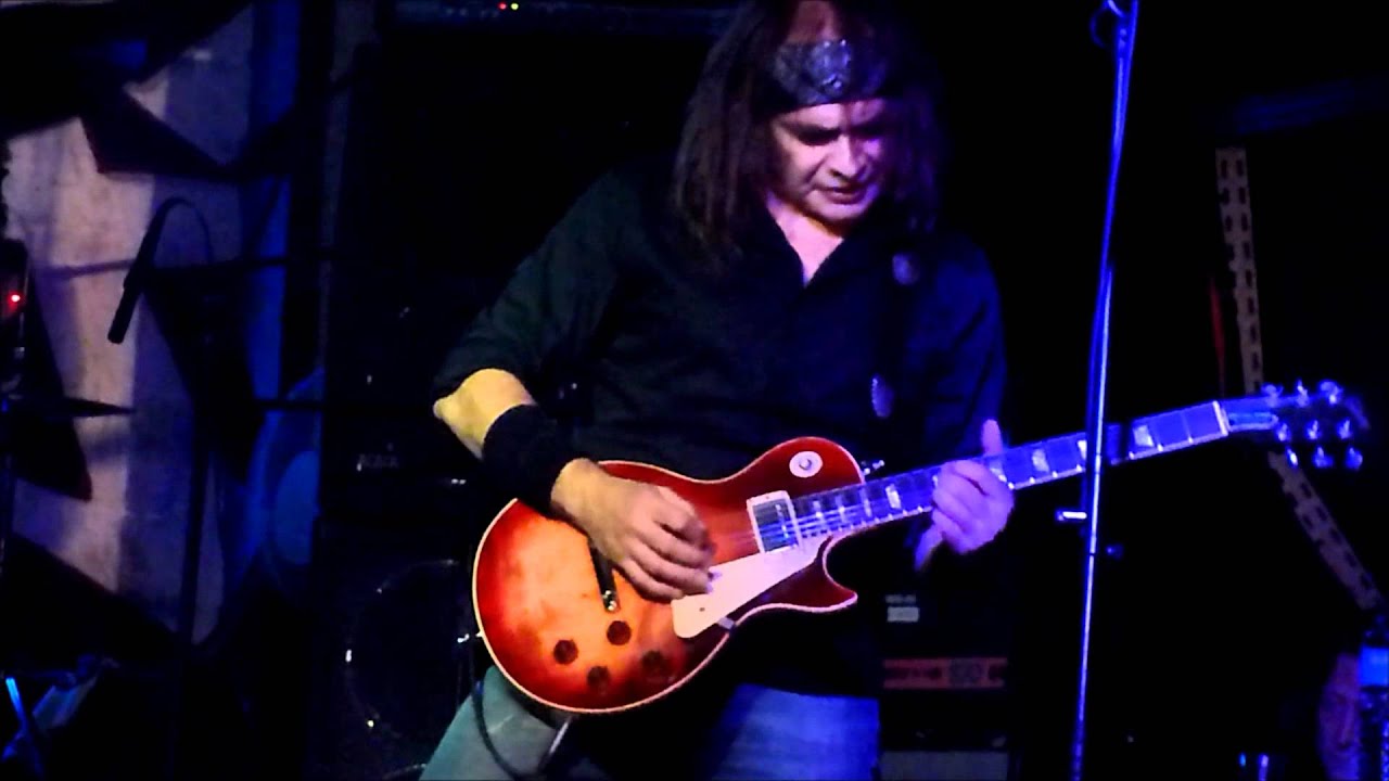 VULCAIN - Le fils de Lucifer - live @ Igelrock Valenciennes (Fr) 03 décembre 2011