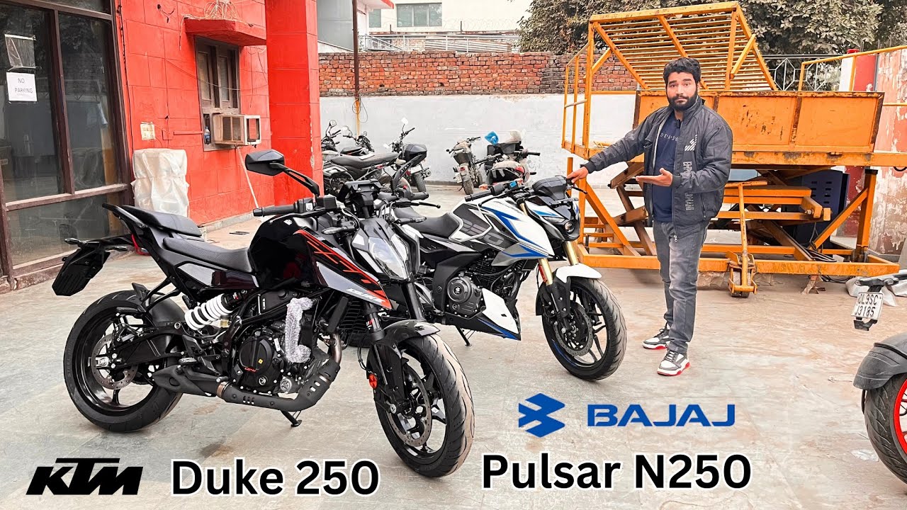 Ktm Duke 250 Black New Model Vs Bajaj Pulsar N250 New Model Funny Way Detail Comparison !