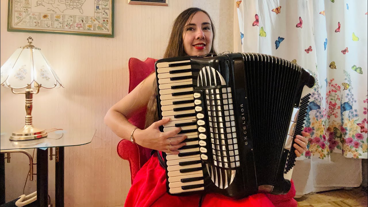 BLACK  EXCELSIOR MODEL 911 PIANO ACCORDION LMMH